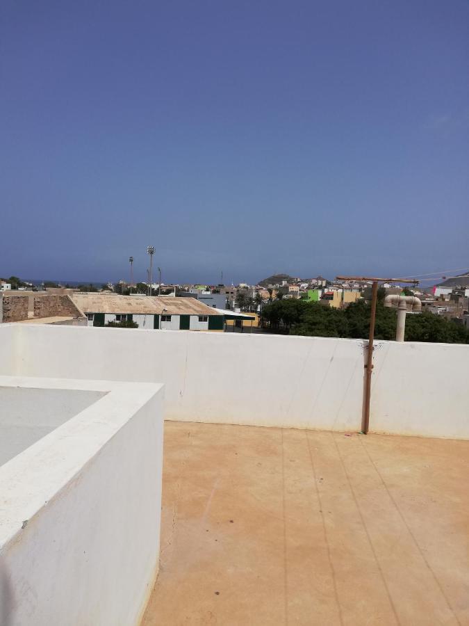 Résidence Yô Mindelo Esterno foto